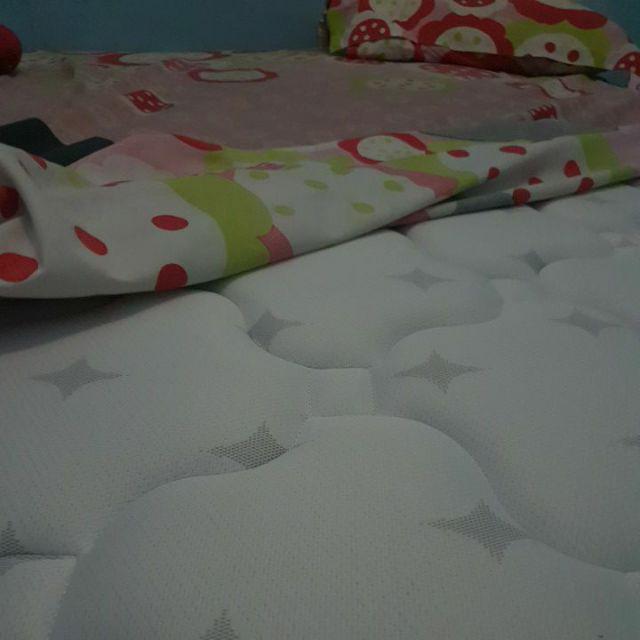 Kasur Spring Bed In The Box Ukuran 160x200 (queen)