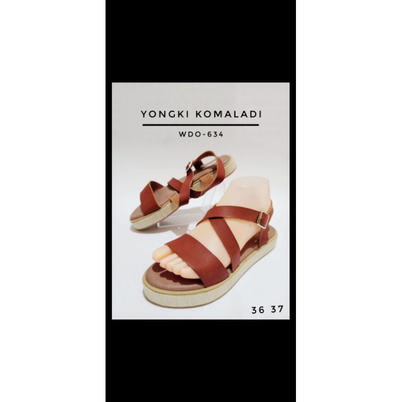 Yongki Komaladi sandal tali sandal.wanita size 36 37