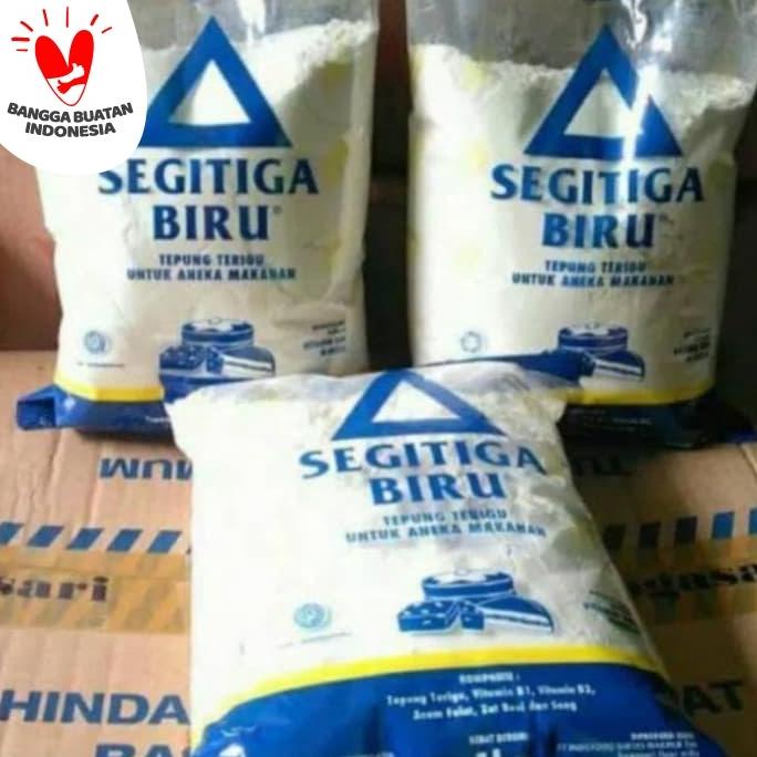 

Tepung Terigu Segitiga Biru 1 kg, Gojek or grab only...1 karton isi 12