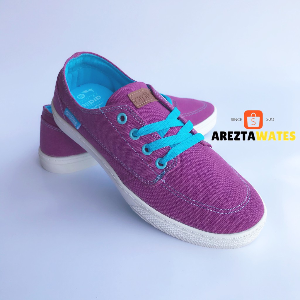 Sepatu sneaker wanita ardiles velvet