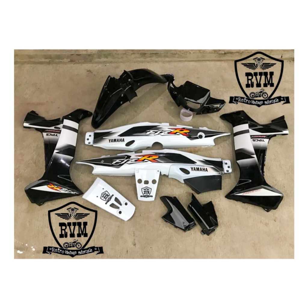 Sepaket body FizR 2002 2003 paket body yamaha fiz r F1ZR hitam putih tahun 2002 2003