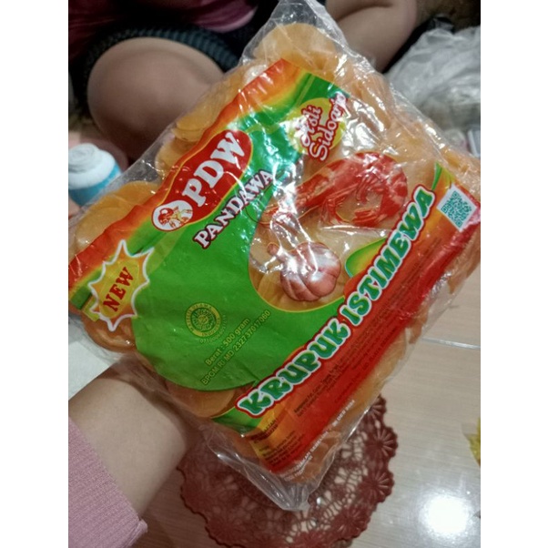 

KRUPUK UDANG RENYAH BERAT 500 Gr