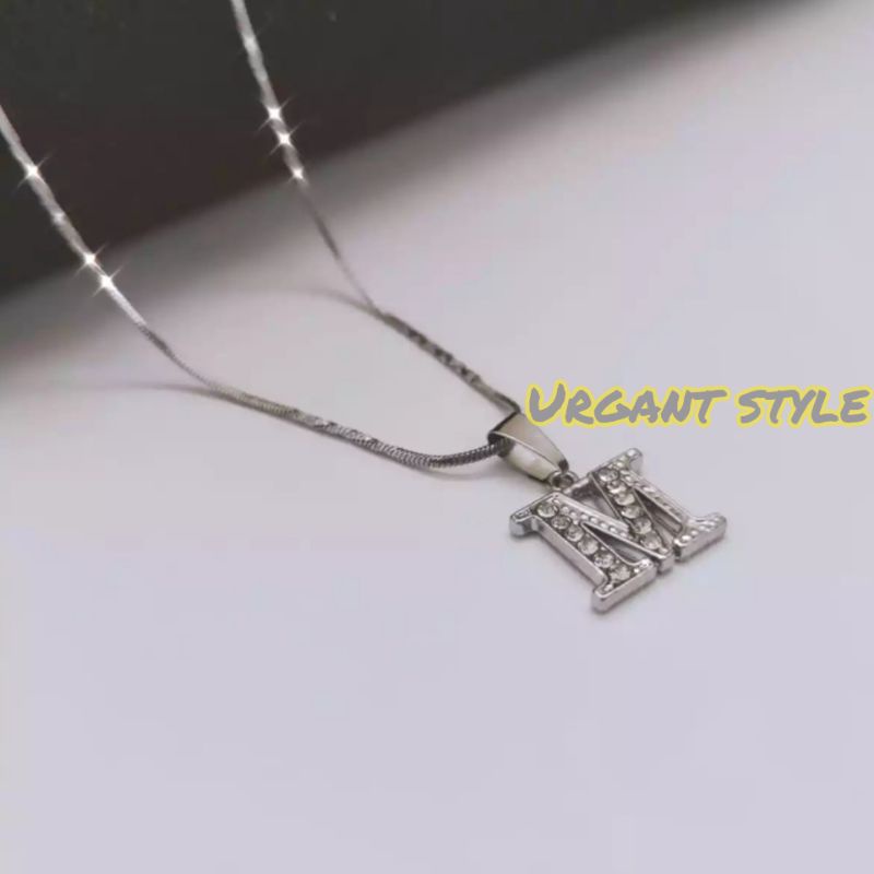 Kalung Titanium Liontin Huruf M Fashion Wanita Terlaris Anti Karat Kalung Wanita Liontin Huruf ADJKZ