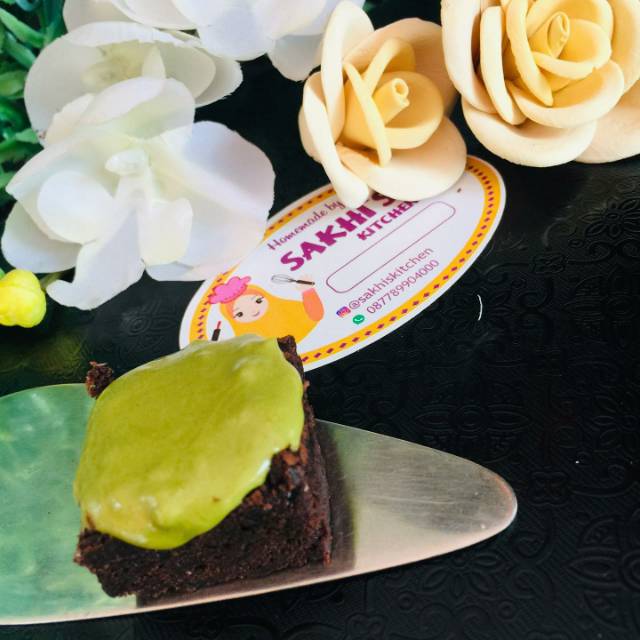 

Green Tea Crunchy Brownies