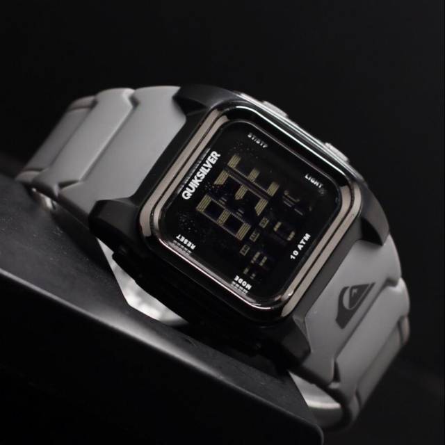 JAM PRIA DIGITAL KOTAK QUIKSILVER (ABU-ABU)