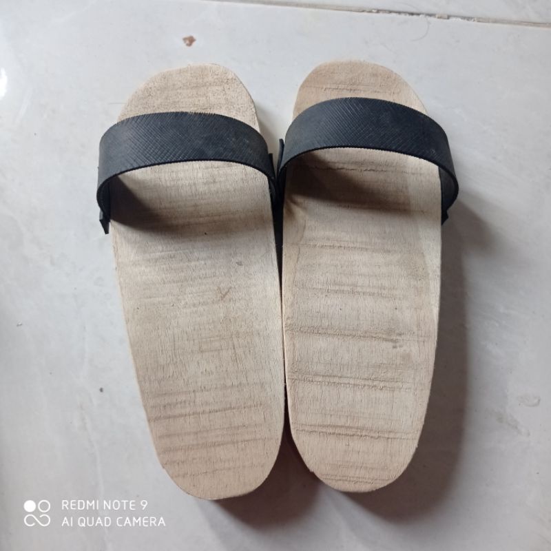 Sandal Kayu Bakiak Polos Sandal Jadul