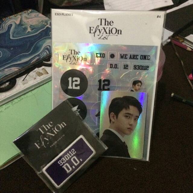 EXO D.O - The ElyXiOn dot Deco sticker kit/Wappen Badge