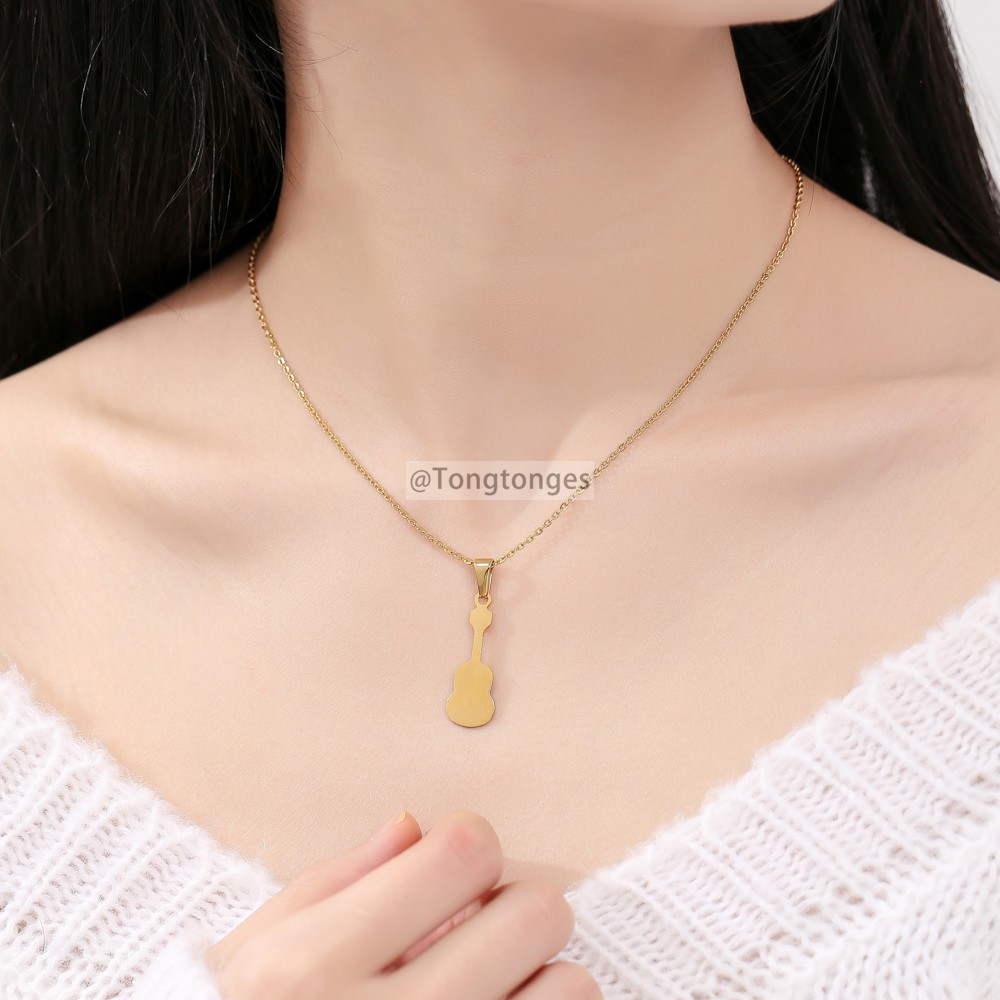 【CELEB】Simple Daisy Pendants Necklaces Women Man Charm Collar  Korean Design Romantic Choker S64