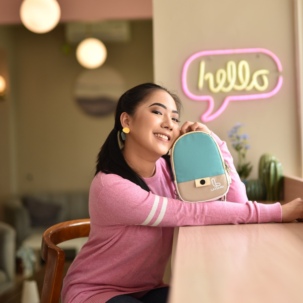 NOON MINTY |ManNeedMe X LAZZARDI| Tas Handphone Wanita Sling Bag HP ORIGINAL