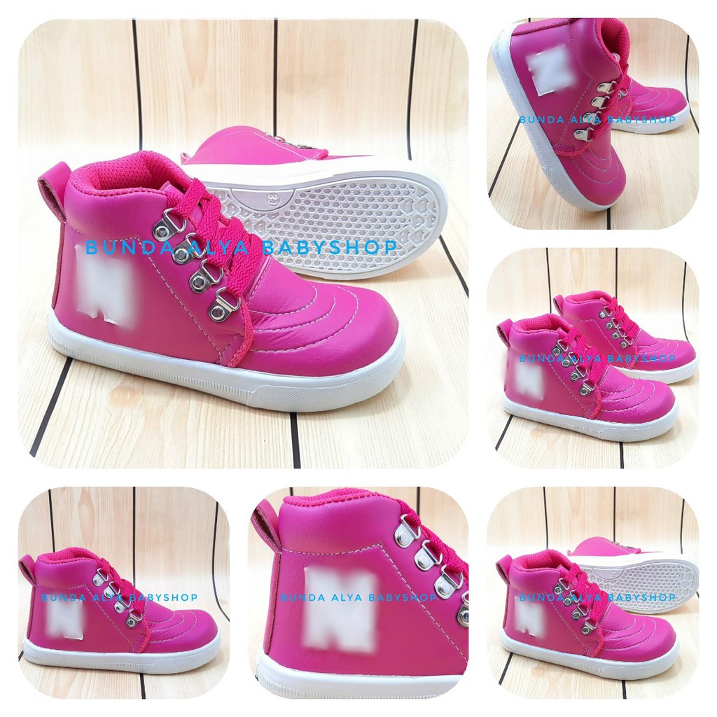 Sepatu Anak Boots Perempuan Usia 6 7 Tahun Size 35 FANTA - Sepatu Anak Cewek Boots Alas Karet