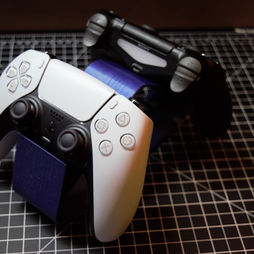 Dual Dudukan Stand Ps5/Ps4 Stick Controller Holder - 3d printing