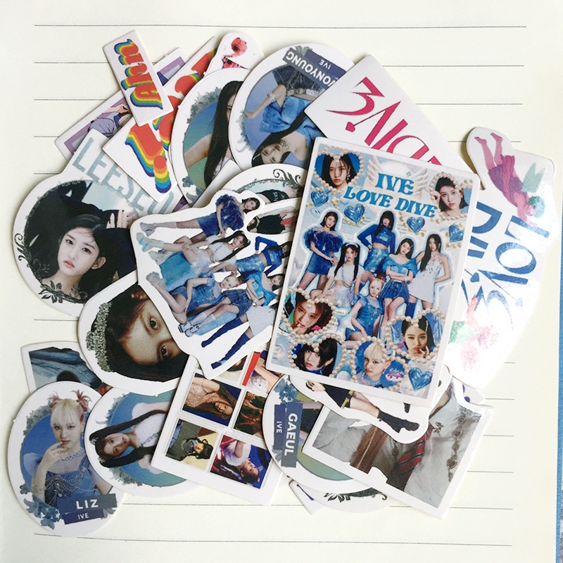 40pcs / Set Stiker Kpop LOVE IVE Untuk Dekorasi Skateboard / Laptop / Koper / Gitar / Notebook LY