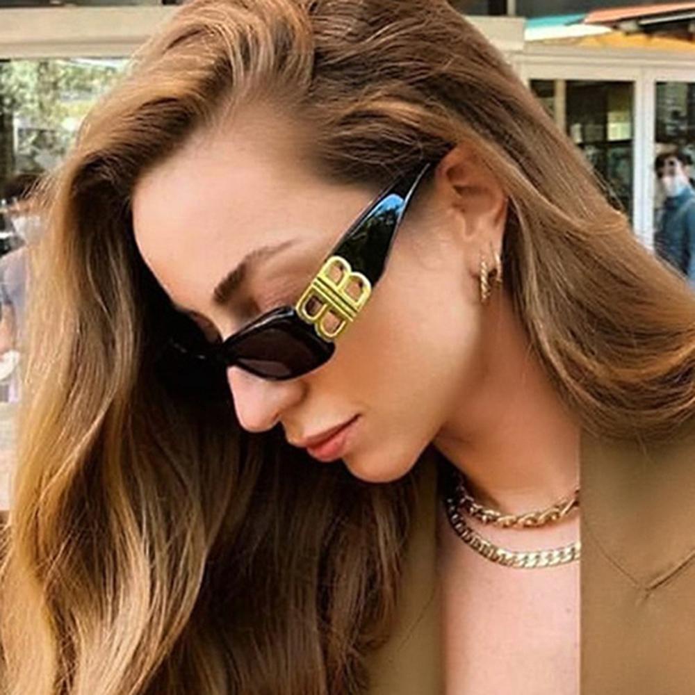 Needway Kacamata Hitam Persegi Panjang Kecil Kepribadian Retro Wanita Ganda B Punk Eropa Dan Amerika Shades