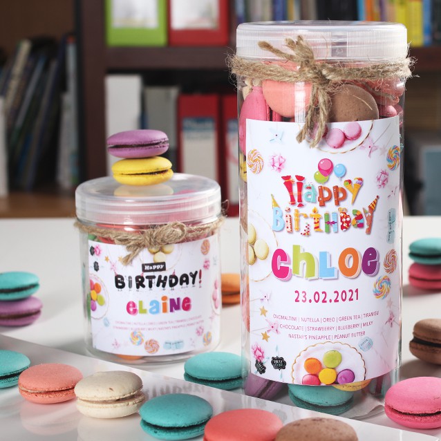 

Baby Macaron dalam toples