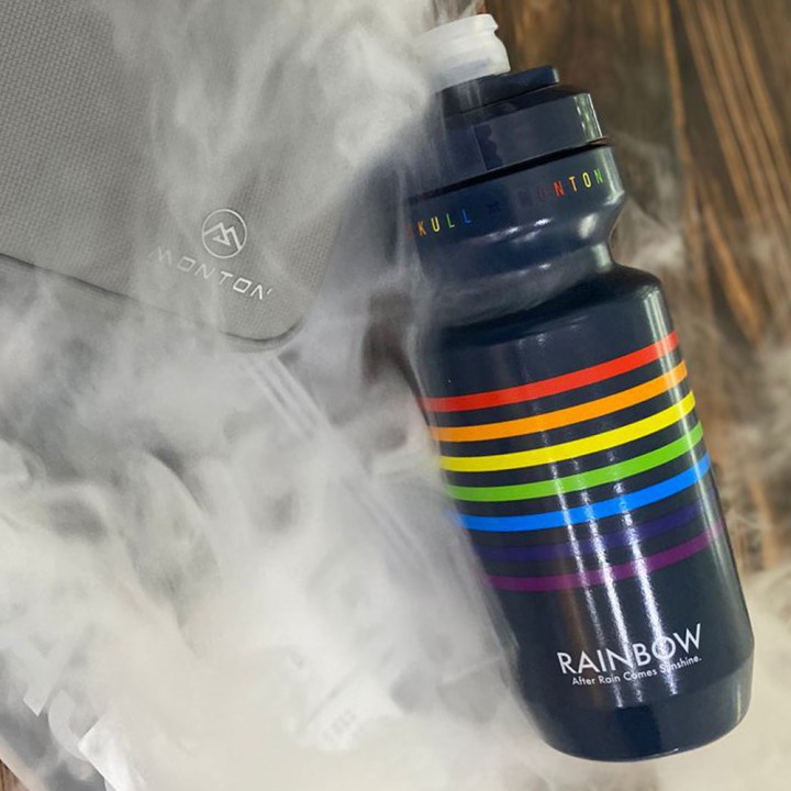 WATER BOTTLE RAINBOW BLUE