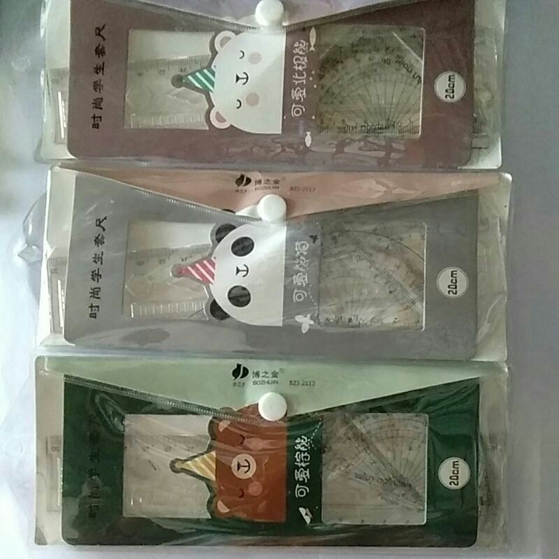 

Penggaris set dompet isi 4 macam