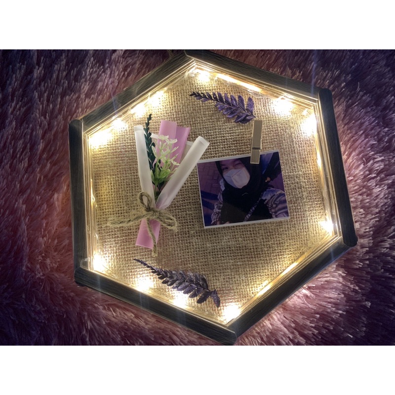 

hexa frame/stik eskrim/bingkaifoto stik es krim/ kerajinan/ hiasan dinding(sehari jadi)