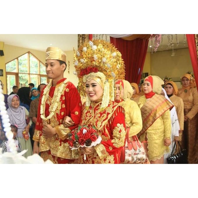 Suntiang / Sunting Pengantin Padang