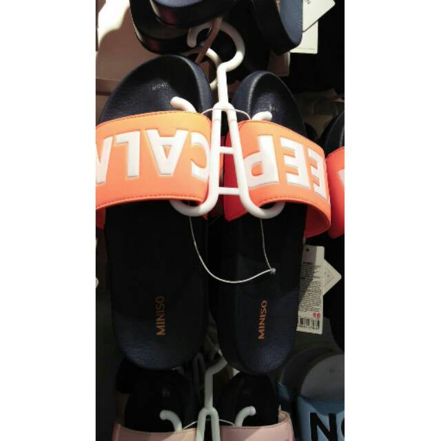 SANDAL SELOP CARRY ON MINISO ORIGINAL 2 STOCK KOSONG SANDAL SELOP CARRY ON MINISO ORIGINAL 2 STOCK KOSONG