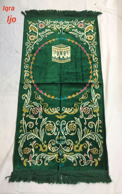 Sajadah turki  tanggung merk IQRA made in turkey
