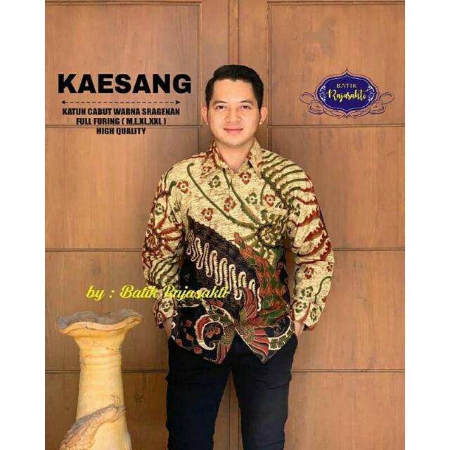 Kemeja batik kaesang