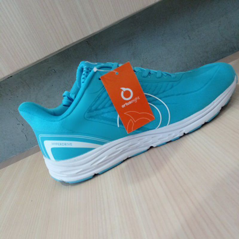 sepatu ortuseight hyperdrive (cyan)