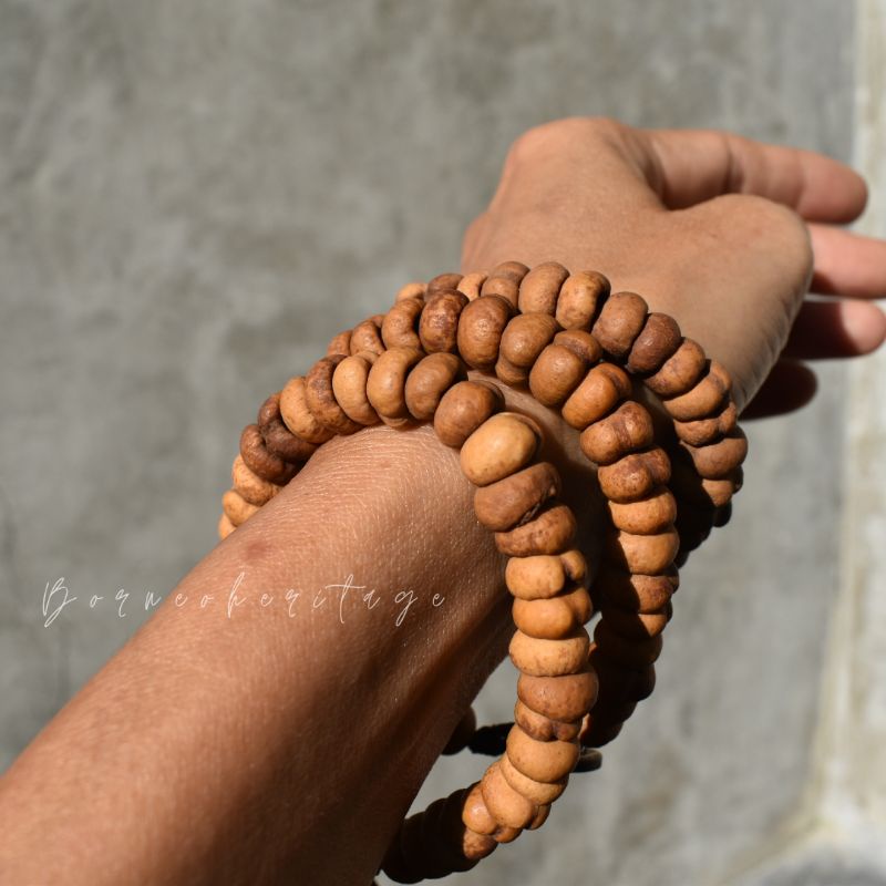 Gelang Biji rotan Kancing