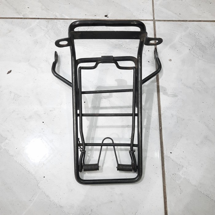 jepitan rak depan mantrol suzuki rc bravo rc 100 crystal original