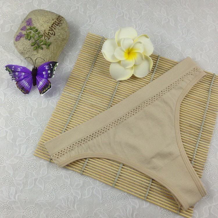 Celana Dalam Wanita Seamless Desain Minimalis G String C0810