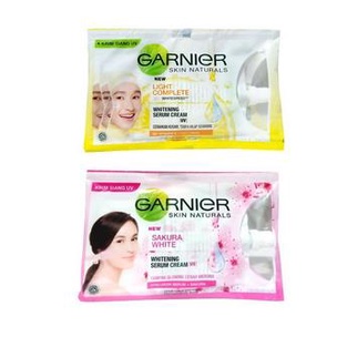 [SACHET] * NCC * GARNIER Whitening Serum Cream Saset Sakura White With UV Light Complete Facial Foam Krim