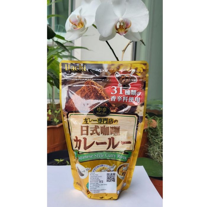 Hachi Bumbu Curry Japanese Style Curry Roux Powder Medium Hot 200 g