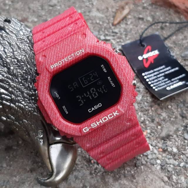 Jam Tangan Levis Jeans Digital Water Resist Renang - Merah