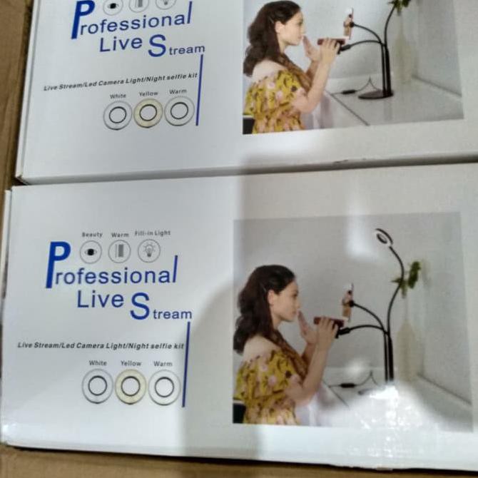 Gigi Krek as Hyundai Atoz Kia Visto Picanto