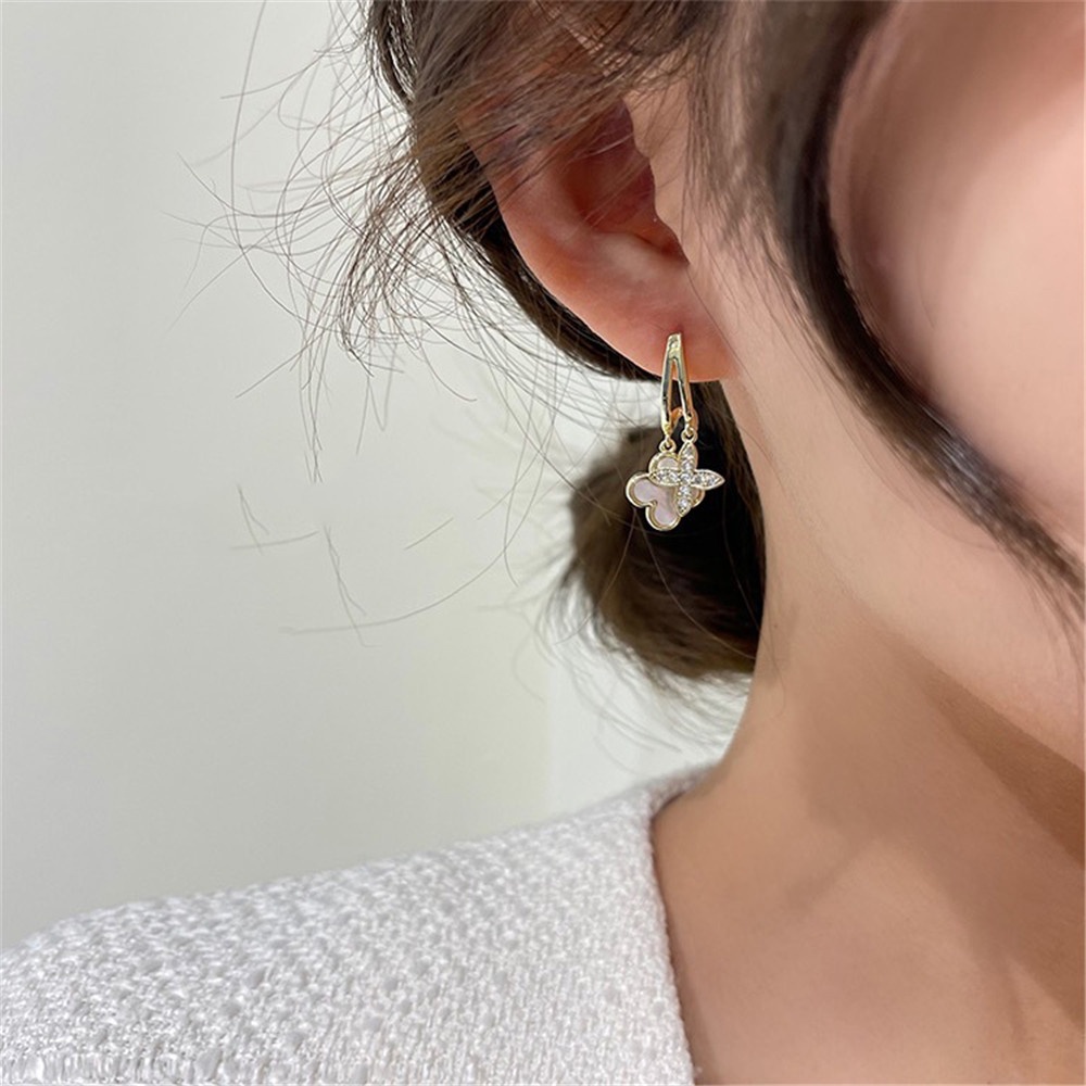 1 Pasang Anting Kristal Model Double layer Untuk Wanita