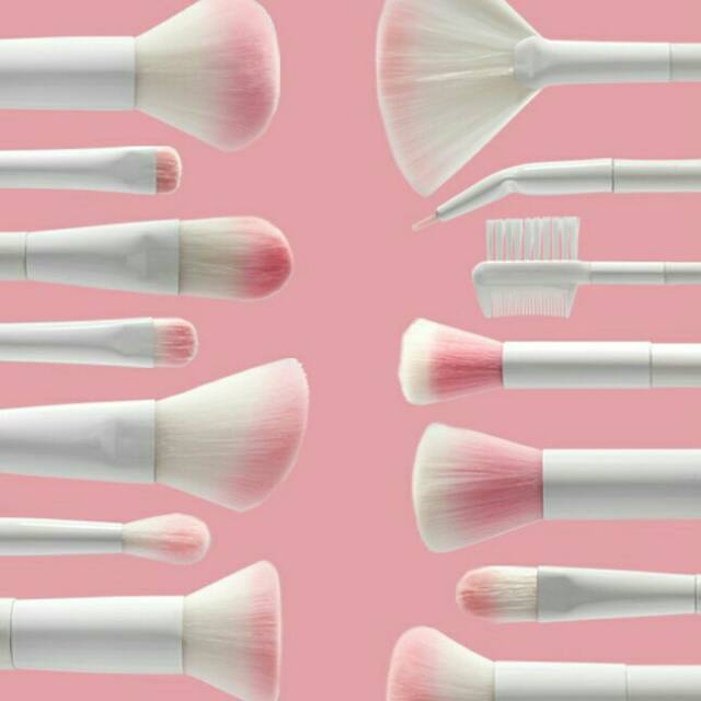 Wet n Wild Makeup Brush(12 variasi)