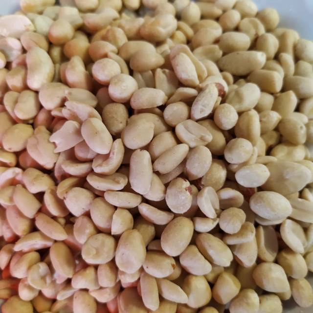 

Kacang Tanah Kupas Mentah 500gr