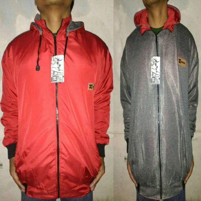 jaket jumbo bolak balik merah