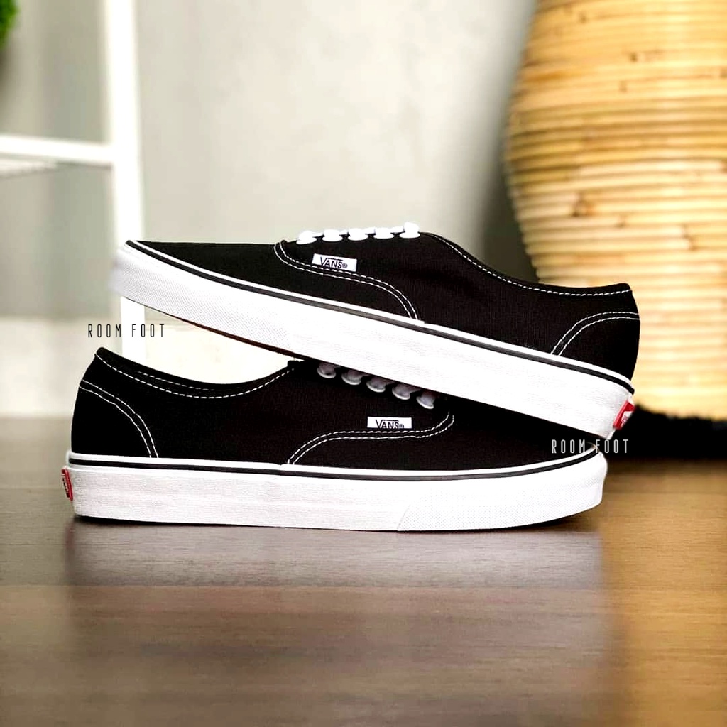 Sepatu Authentic Black White / Sneakers Authentic Hitam Putih