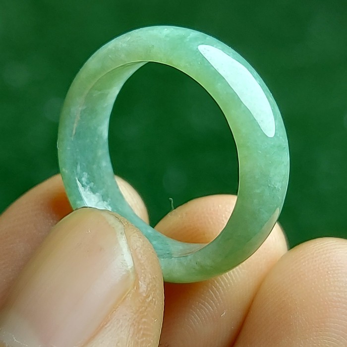 Cincin giok asli burma feicui jadeite jade burma gr a - batu giok hq
