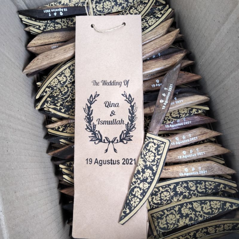 

souvenir pernikahan pisau plus paperbag