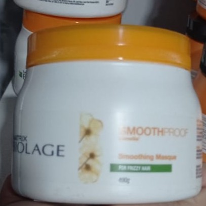 MATRIX BIOLAGE SMOOTHPROOF HAIRMASK 500ML / Hair Mask / Masker Rambut Mengembang dan Sulit Diatur