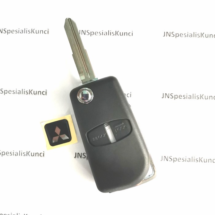 COVER/CASING FILP KEY MITSUBISHI PAJERO