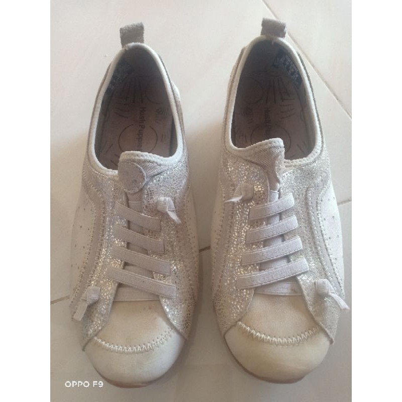 sepatu Hush puppies preloved