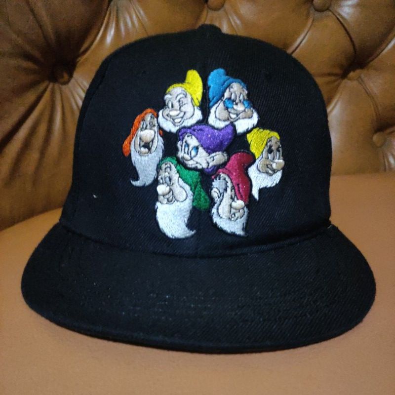 Topi Snapback Vintage Disney Snow White Not MLB NBA NFL ADIDAS NIKE NHL NEW ERA MITCHELL LOONEY TUNE