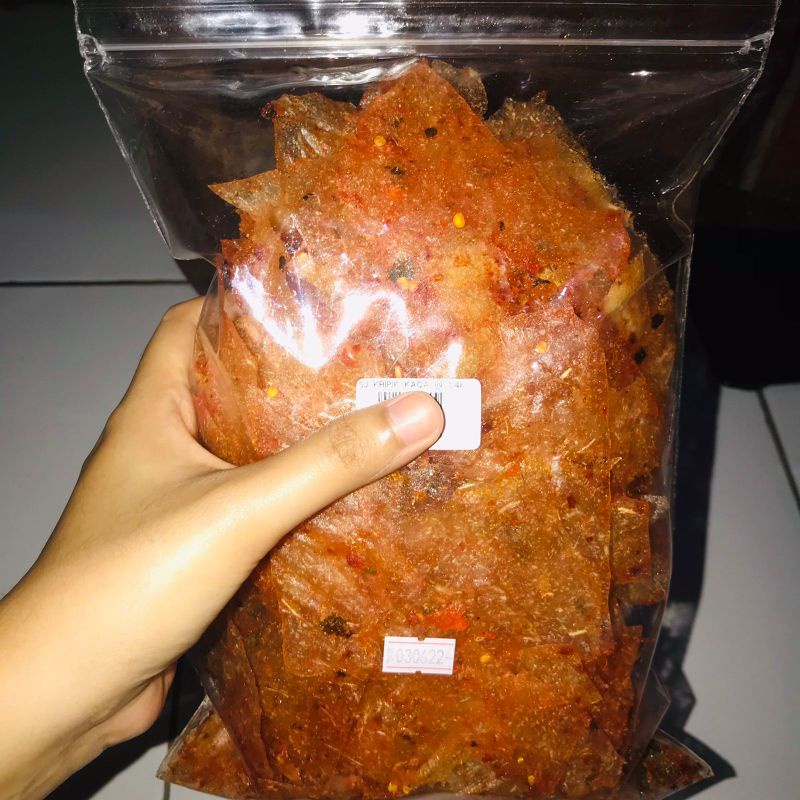 

KRIPIK KACA GURIH PEDAS JELETOT