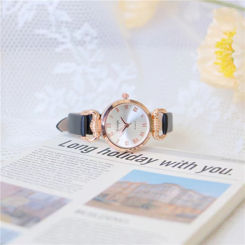 Jam Tangan Kecil Analog Casual Mewah Wanita Strap Rubber Dial Bulat Korean Import