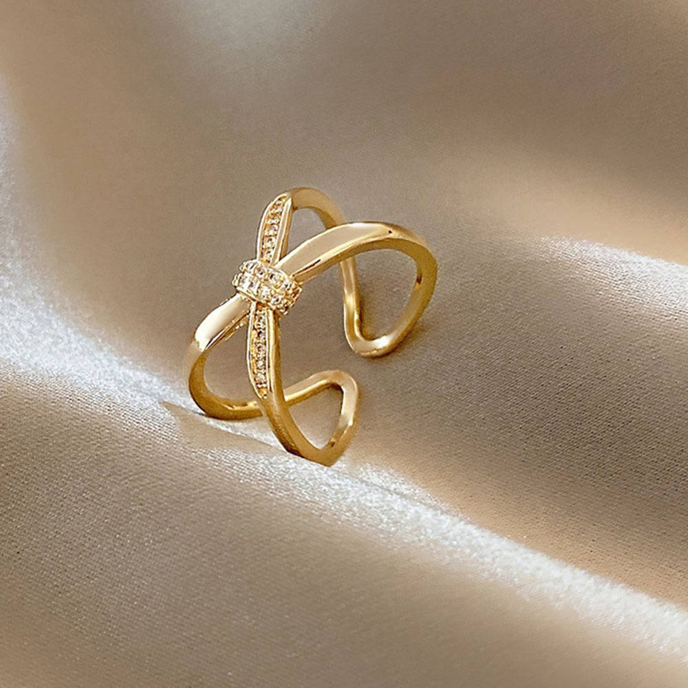 Cincin Model Terbuka Desain Silang Geometris Bahan Zirkon Gaya Korea Untuk Wanita