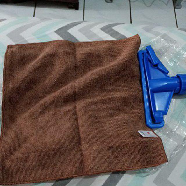 Plastic Mop Holder / Mop Clip / Mop Handle