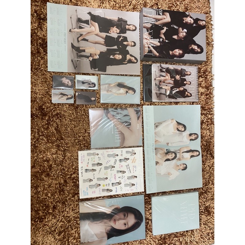 Sharing Season Greeting Red Velvet 2021