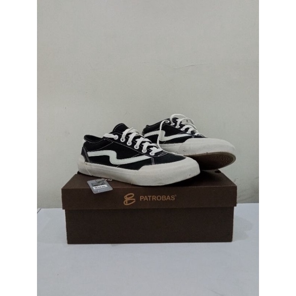 sepatu patrobas second like new 39